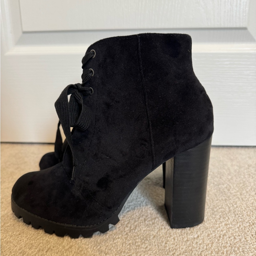 Call it Spring Booties - Picture 4 of 6
